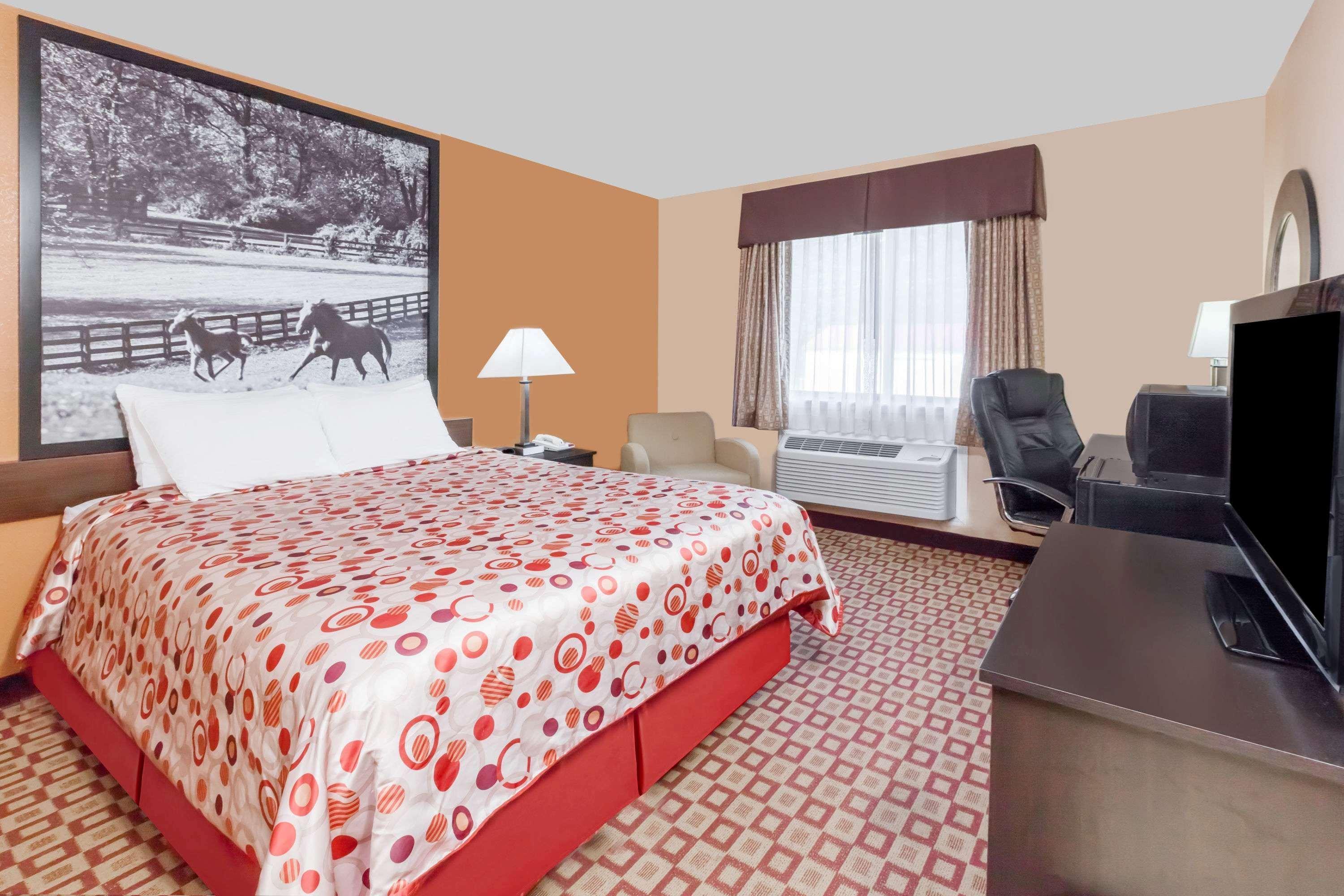 Super 8 South By Wyndham Hotel Bowling Green Eksteriør billede